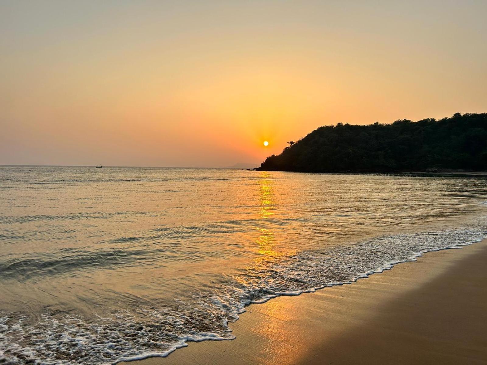 The Bungalow Bogmalo An 1880 Indo Portuguese Heritage Beach Villa South Goa Экстерьер фото