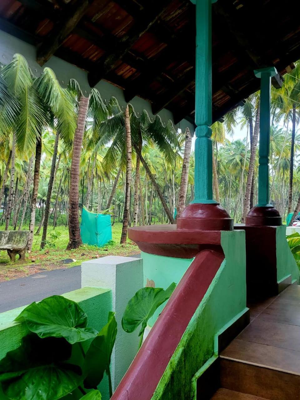 The Bungalow Bogmalo An 1880 Indo Portuguese Heritage Beach Villa South Goa Экстерьер фото